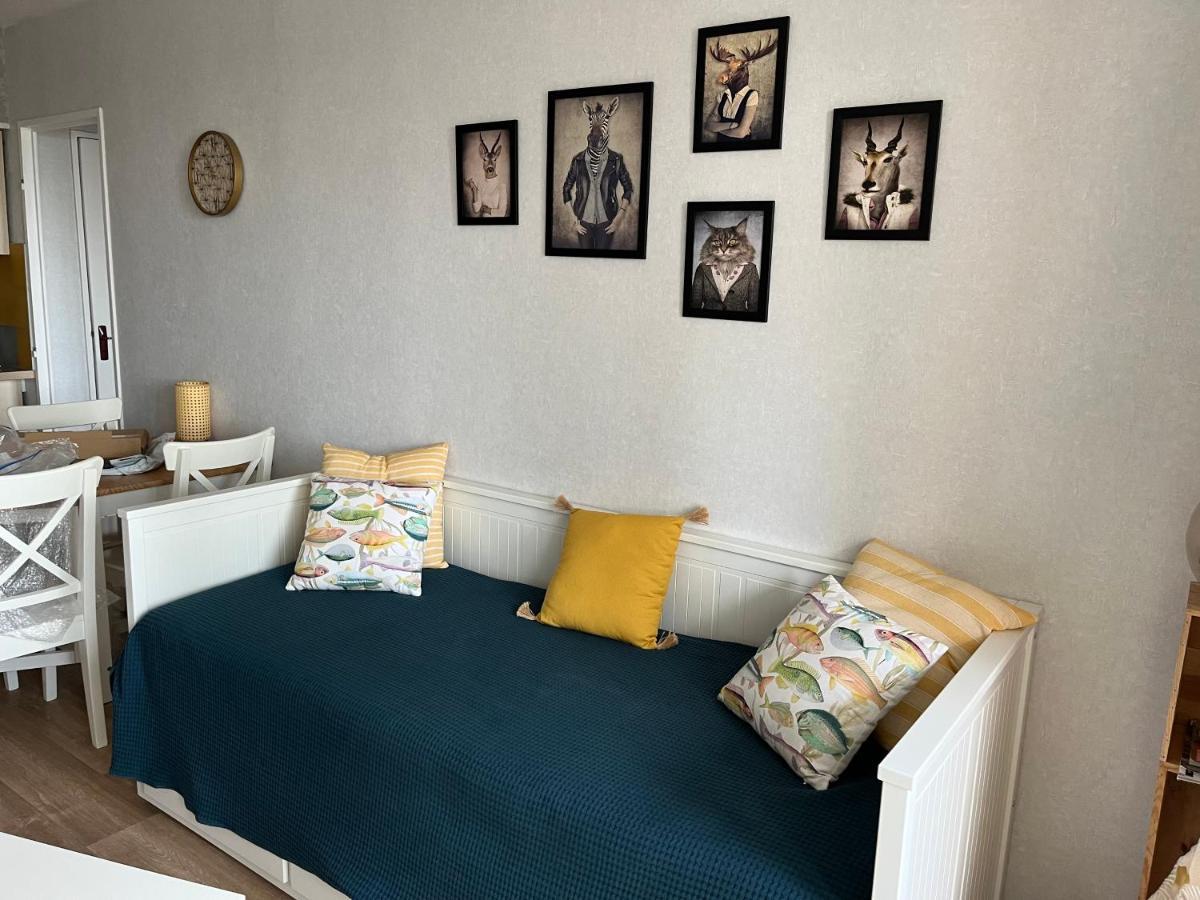 L'Escale Ensoleillee, 2 Pieces Sur Le Port Proche Juno Beach Курсёль-сюр-Мер Экстерьер фото